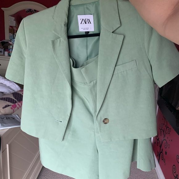 zara suit/matching set 🌿 - Picture 3 of 3